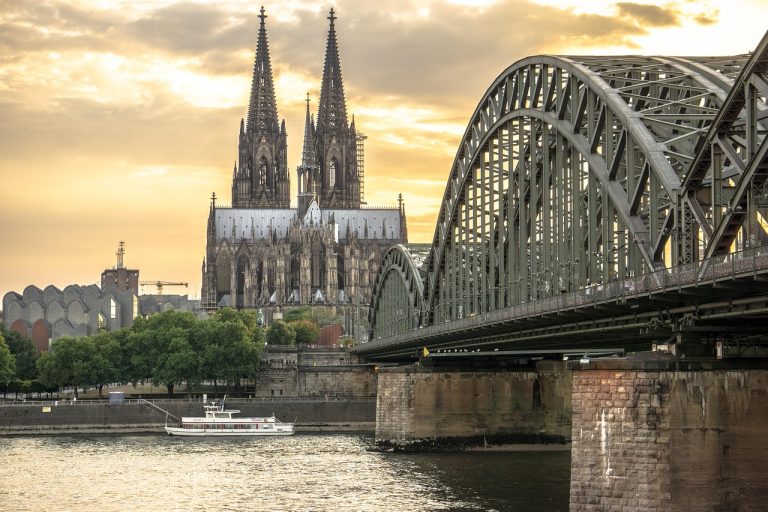 Cologne: Epic Cathedral in a Soul-Crushing German Wasteland