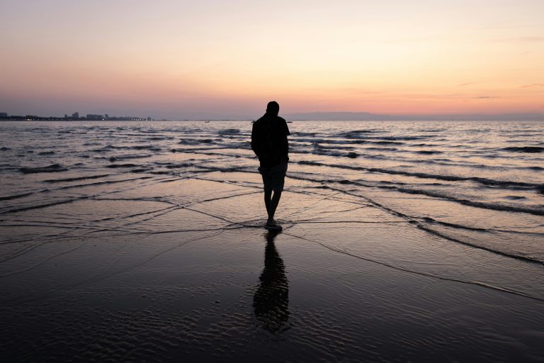 Why We Betray Ourselves: The Psychology of Self-Sabotage